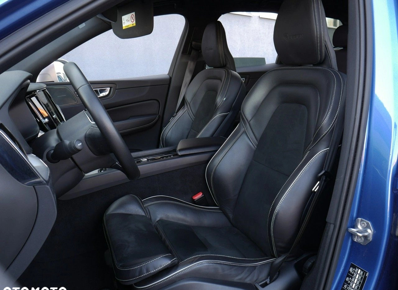 Volvo XC 60 cena 169900 przebieg: 43933, rok produkcji 2019 z Czarna Woda małe 352